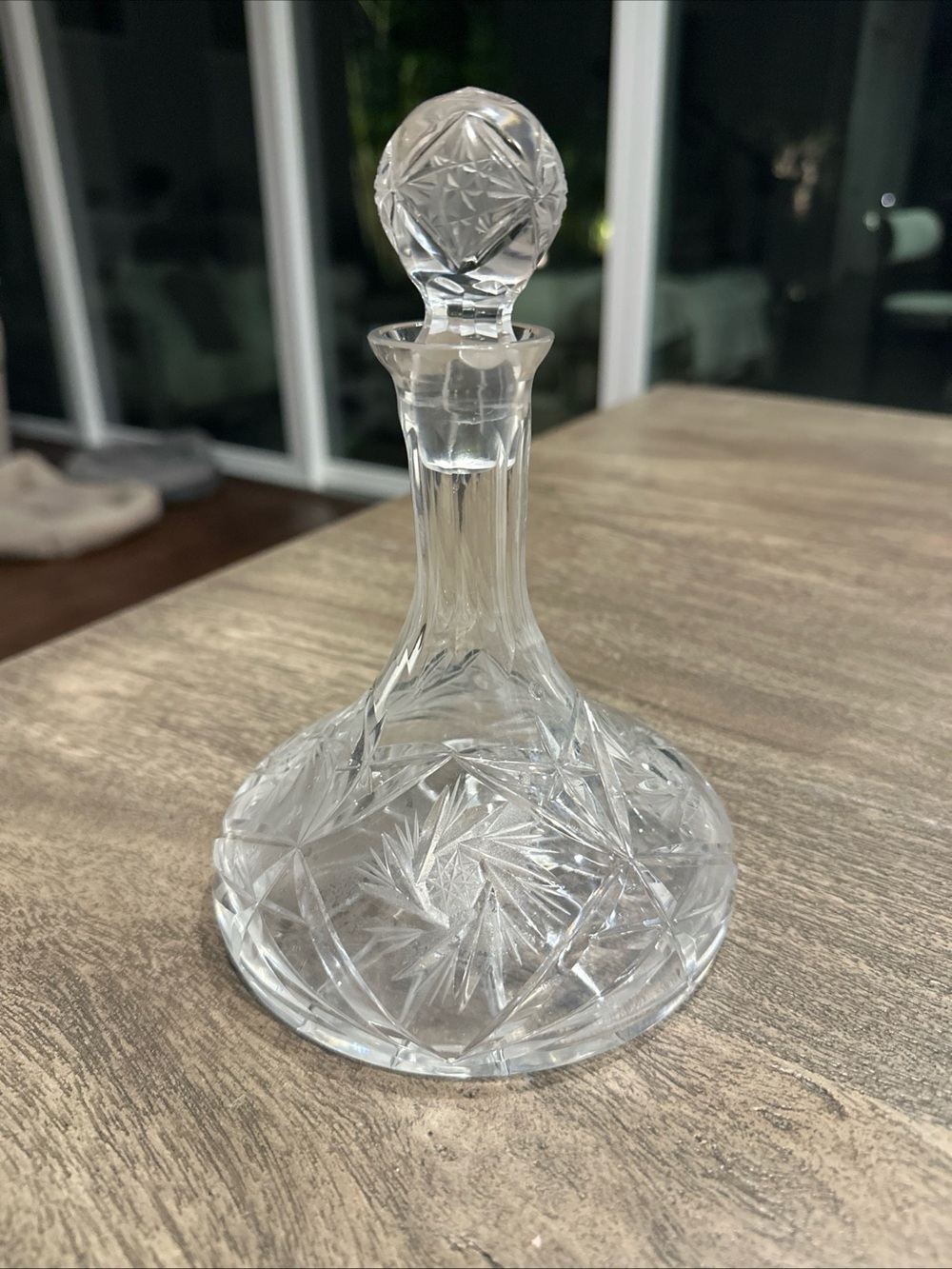 Cut Crystal Decanter Bottle Whiskey With Stopper Pinwheel Star 7.5”